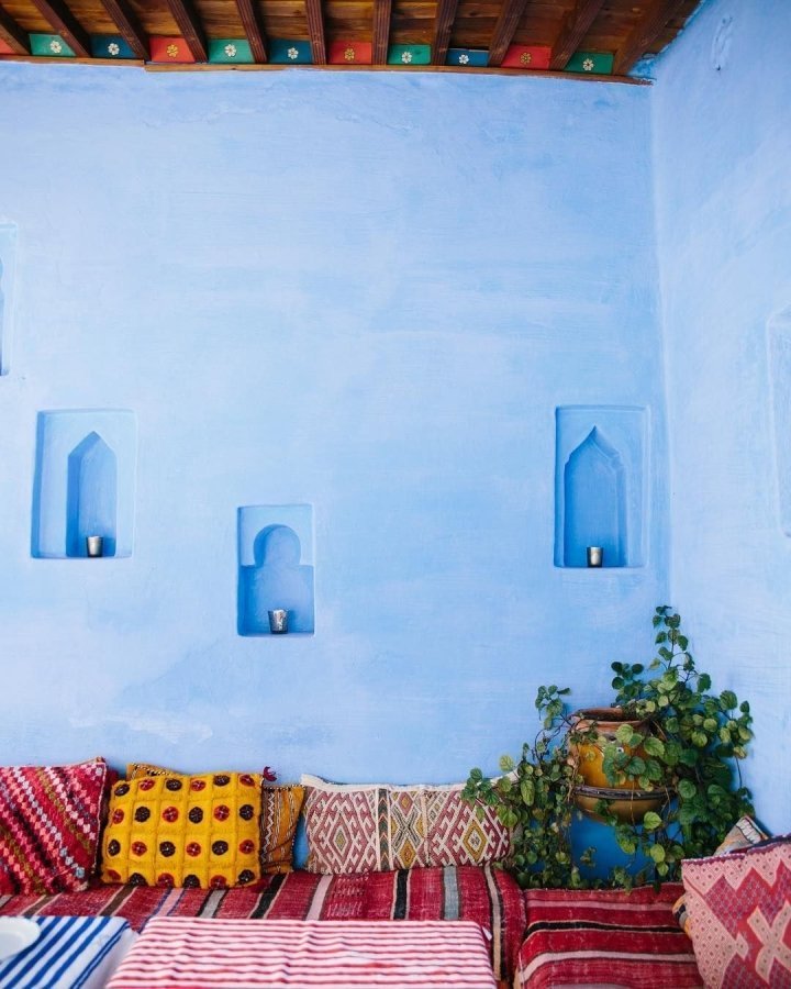 Azzurro per una terrazza come in Marocco